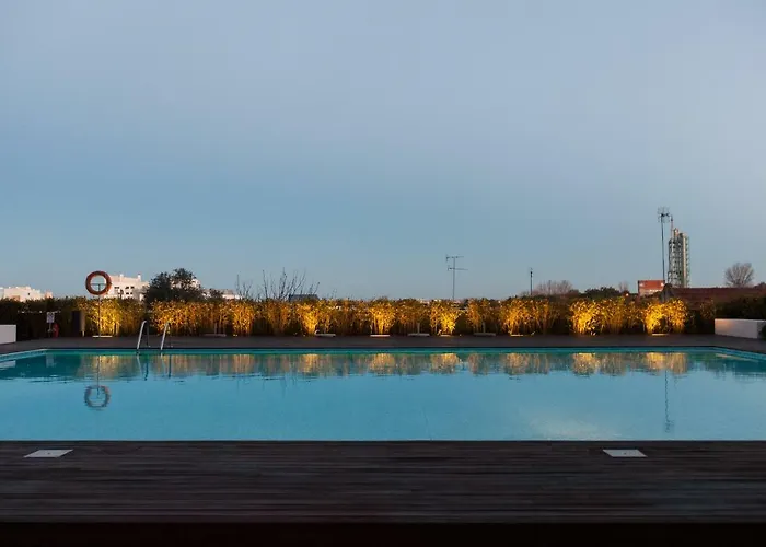 Apartmán Charming With Balcony & Pool *