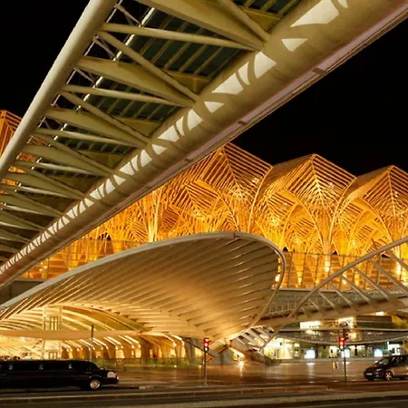 아파트 Charming With Balcony & Pool