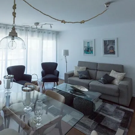 Charming With Balcony & Pool Apartamento Lisboa