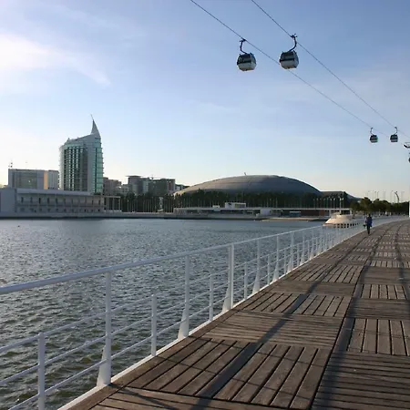 Charming With Balcony & Pool Apartamento